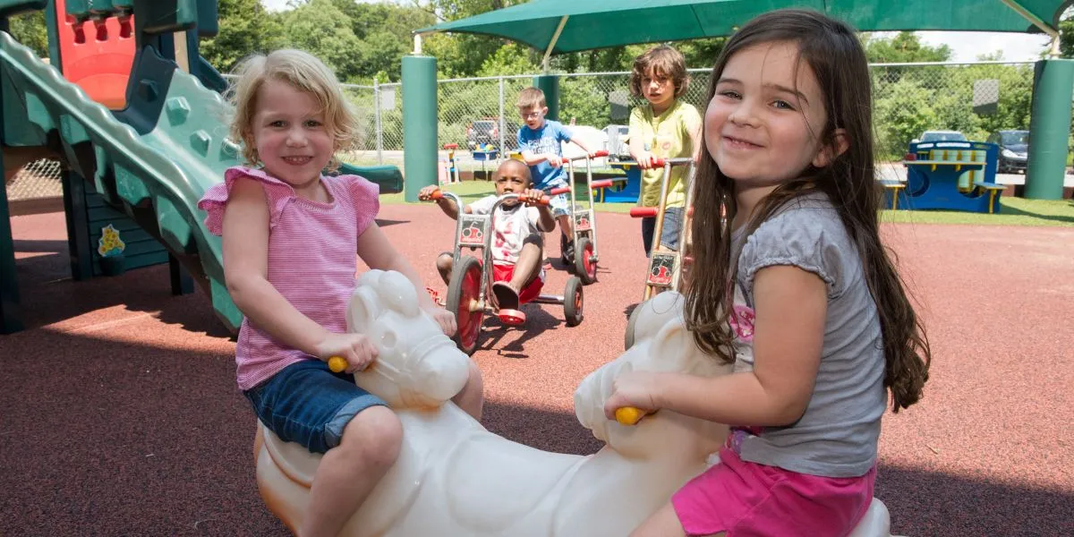 Child Care Drop Off Tips Blog Image